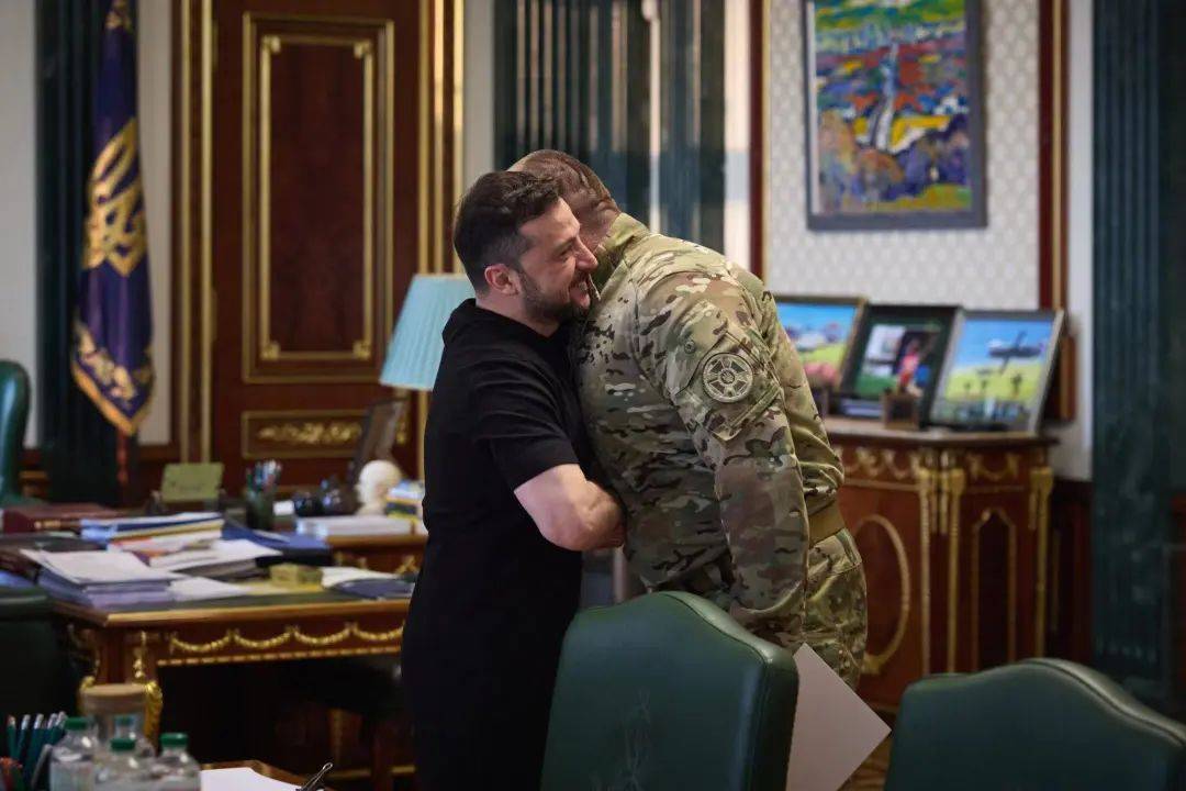 皇冠信用网押金多少
_乌克兰最大胆无人机攻击皇冠信用网押金多少
,预示着人类一个可怕的未来!