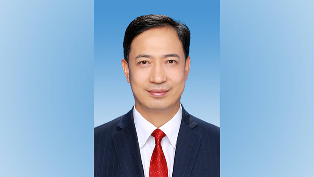 皇冠代理怎么拿
_“70后”卢东亮获任山西省代省长