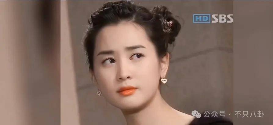 皇冠信用网登123
_自曝与丈夫经常吵架?但怎么感觉她是在变相秀恩爱呢皇冠信用网登123
!