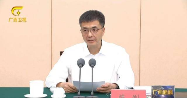 皇冠信用网会员注册_陈刚：推动干部能上能下、能进能出皇冠信用网会员注册，让躺平混日子的人没市场、靠边站