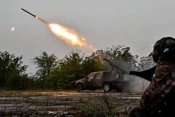 皇冠信用盤_前线失利普京大怒皇冠信用盤,中美同时预感到大战即将来临,发出相近的指令