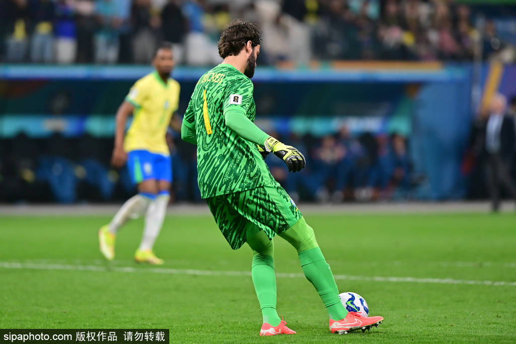 世界杯买球_世预赛-库尼亚助攻维尼修斯制胜 巴西1-0巴拉圭提前2轮出线