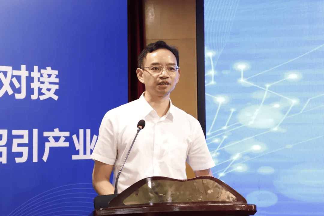 皇冠登3
_广西来宾市委常委、秘书长蒋卫生已任市委副书记