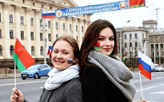 意甲联赛
_俄罗斯变了?20年来首次意甲联赛
,不把美国当“头号敌人”,中国第二友好?