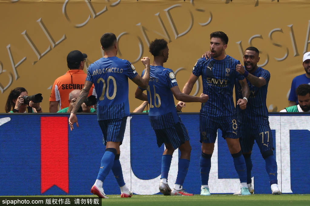 博塔福格RJ足球_世俱杯-巴尔韦德失点贡萨洛破门 阿隆索执教皇马首秀1-1新月