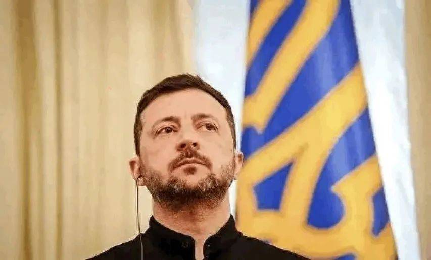 美洲杯足球
_泽连斯基要不到钱了美洲杯足球
!乌克兰现在追悔莫及:俄罗斯才是“亲兄弟”