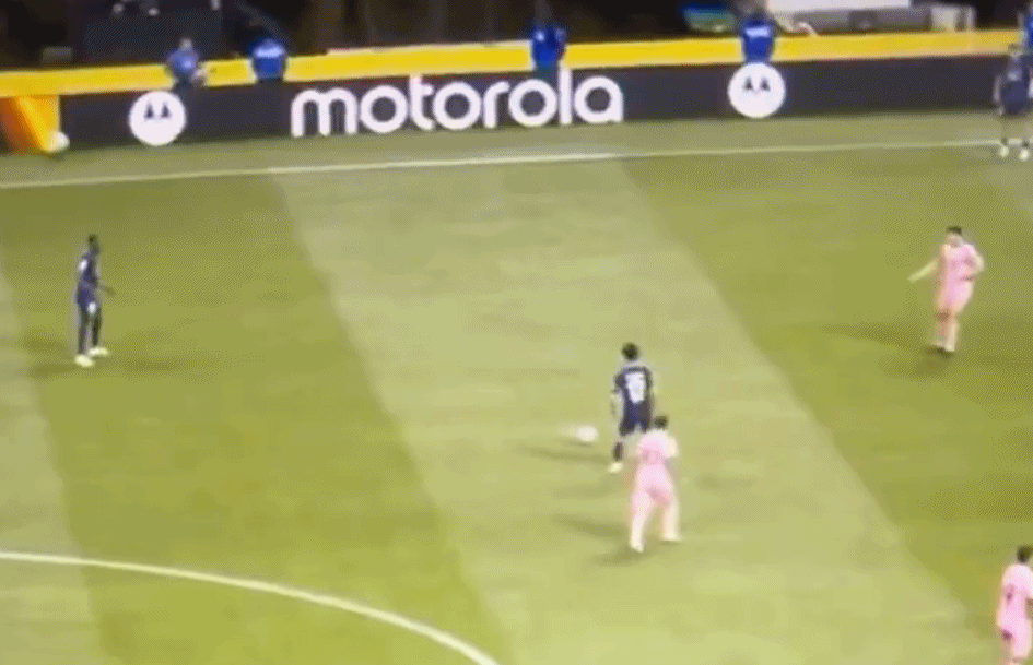 WNBA籃球比賽
_巴黎媒体人热议梅西挥臂动作:梅西恨透了维蒂尼亚WNBA籃球比賽
,他疯了!