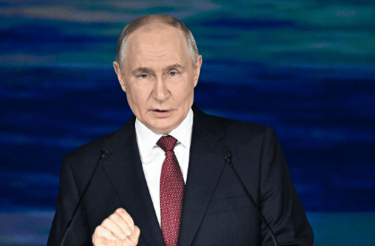 皇冠信用网APP下载_乌克兰不用投降了?俄军开始下狠手皇冠信用网APP下载,连破4道防线,普京当众表态