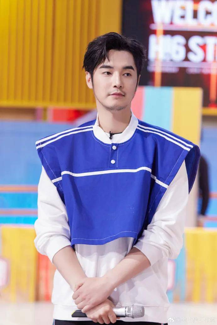 赫罗纳VS巴列卡诺_上海知名演员身份证意外曝光赫罗纳VS巴列卡诺！网友：我妈在徐汇公园捡到…工作室回应亮了