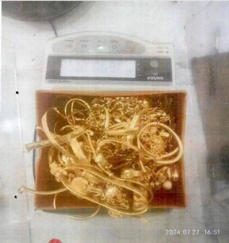 乌德勒支VS赫拉克莱斯_小树林里接头乌德勒支VS赫拉克莱斯,一天背走2000多万元黄金!上海两人被判刑