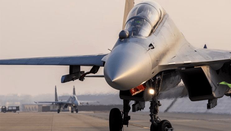 赫尔蒙德VS罗达JC_美媒:伊朗欲购中国重型战斗机赫尔蒙德VS罗达JC,不需要歼10,歼16靠隐身击落F-35