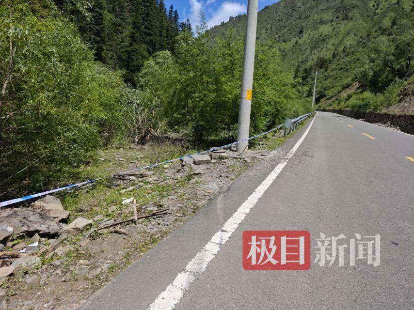 安特卫普VS圣吉罗斯_“阿坝旅游车坠河5人失联”最新进展:在下游20公里处找到1具遗体