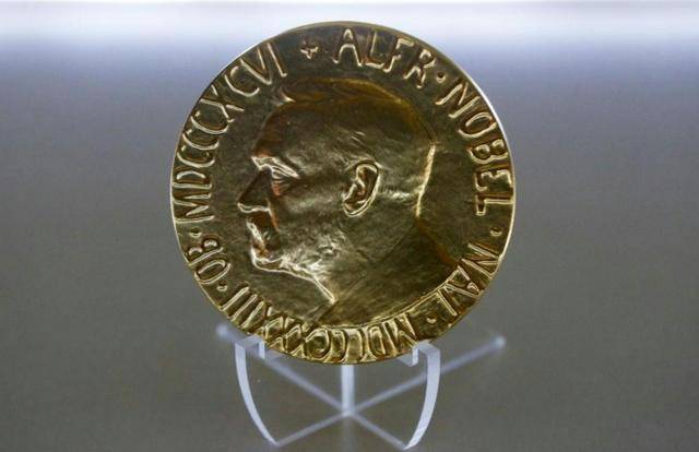 达拉斯飞翼篮球_要轰炸莫斯科和北京?特朗普机密录音曝光达拉斯飞翼篮球,巴铁紧急撤回诺奖提名