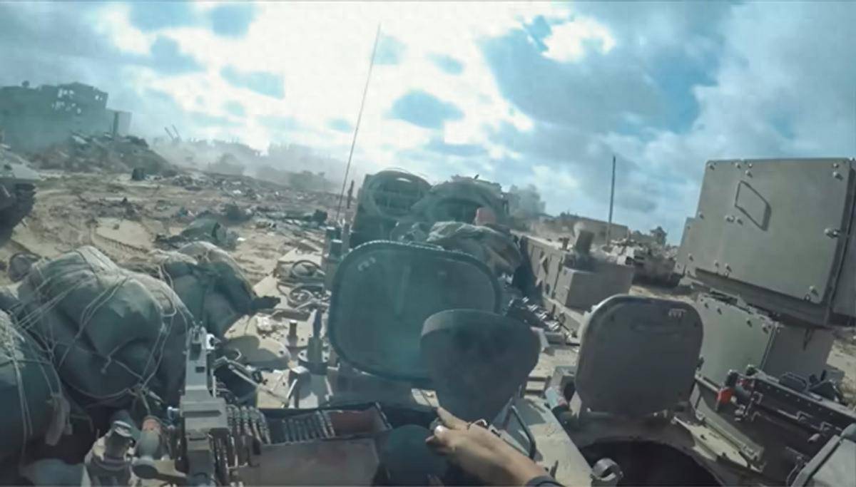 皇冠信用代理
_引爆炸弹皇冠信用代理
,以军第888人阵亡,2个旅围攻惨败,敢死队游击战见效了