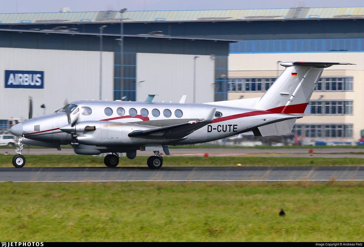 皇冠博彩官网
_网传德国侦察机飞越052D舰皇冠博彩官网
,威胁安全,中方激光照射才是理直气壮