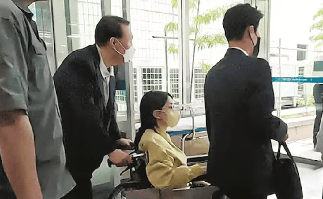 东亚足球锦标赛2025
_尹锡悦被收押东亚足球锦标赛2025
,身边人士称其糖尿病药物服用量减半 或申请前往外部医院治疗