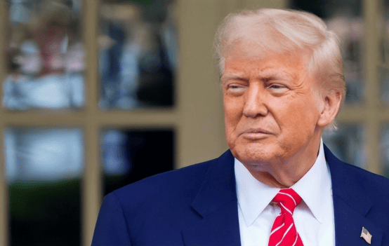 皇冠登一登二登三区别_演都不演了！当着非洲领导人面皇冠登一登二登三区别，特朗普直言：你们报名字和国家就可以了