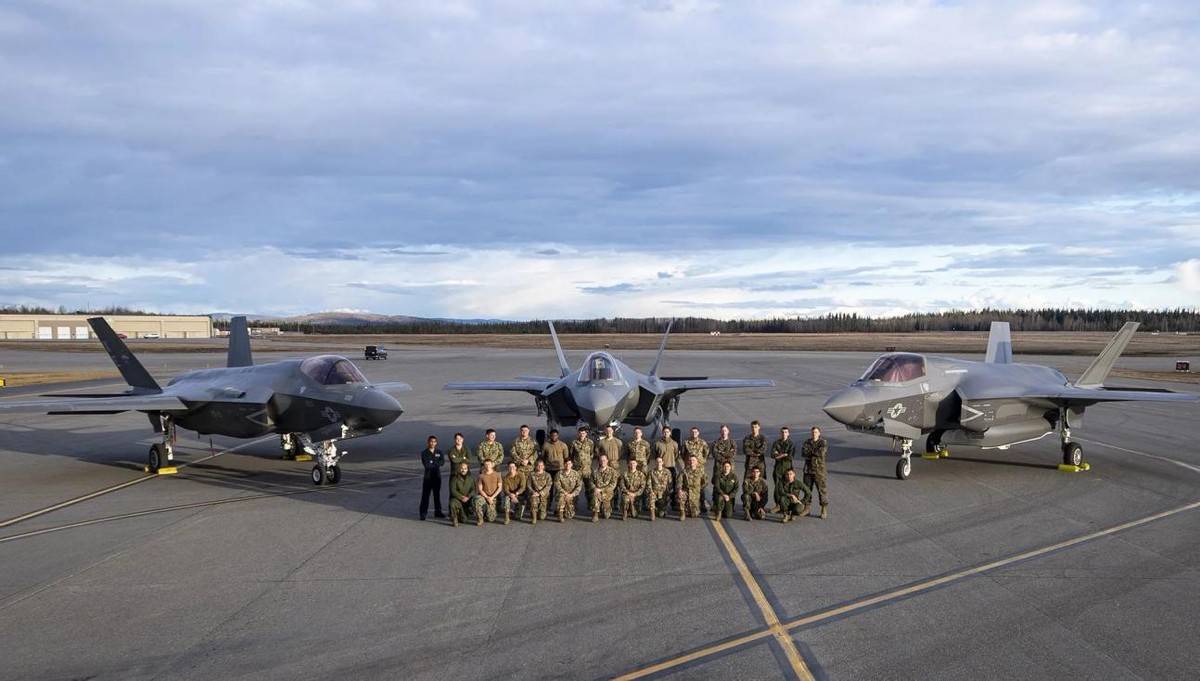 皇冠信用盘开户_中国去年引进80架战机皇冠信用盘开户,其中五代战斗机仅有30架?两年后将超100架?