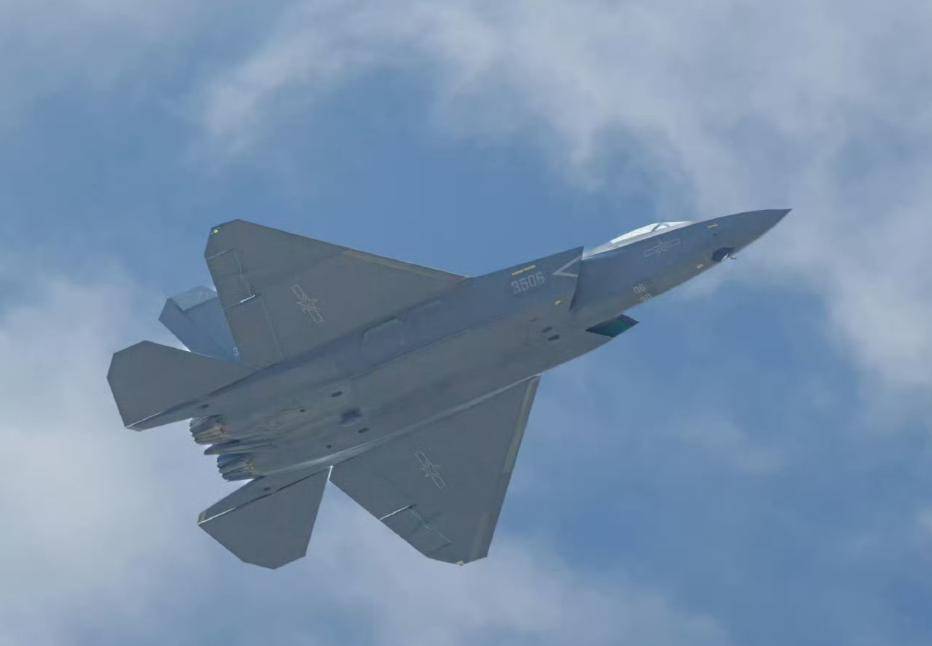 皇冠代理管理端_1668对325架！中日战机2025年的最新对比皇冠代理管理端，中国空军稳压日本空自