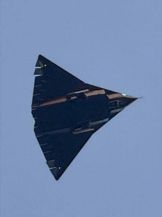 皇冠代理管理端_1668对325架！中日战机2025年的最新对比皇冠代理管理端，中国空军稳压日本空自