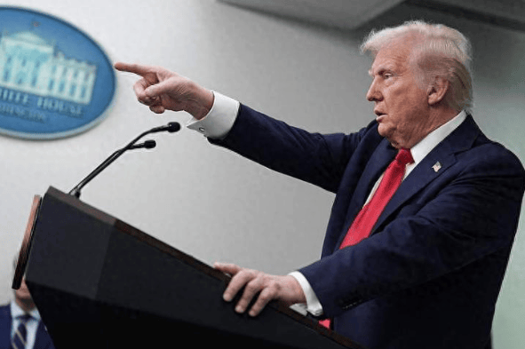 皇冠体育App下载_冯德莱恩2天后访华皇冠体育App下载,中欧一旦联手,美国关税战或将彻底失败