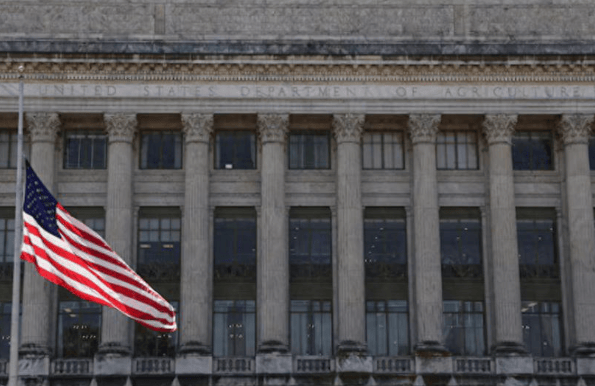 皇冠体育App下载_冯德莱恩2天后访华皇冠体育App下载,中欧一旦联手,美国关税战或将彻底失败