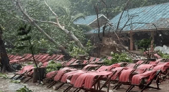 皇冠信用网会员注册_中国女游客被砸身亡！女儿崩溃：原定明天回国皇冠信用网会员注册，刚退休的年纪，意外先到了！