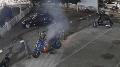 皇冠信用网怎么弄_两人身亡皇冠信用网怎么弄,从上车到出事仅40秒!教训惨痛