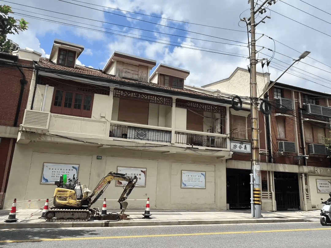 介绍个正网信用网址_20.03万元/平方米!浙商大佬女儿在上海竞得国内“单价地王”介绍个正网信用网址,公司工作人员低调现身土拍大楼,“不好意思,无可奉告”