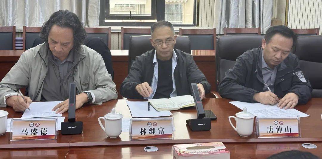 皇冠信用網开户_州文体旅游广电局召开国家级藏族文化(玉树)生态保护区建设工作座谈会