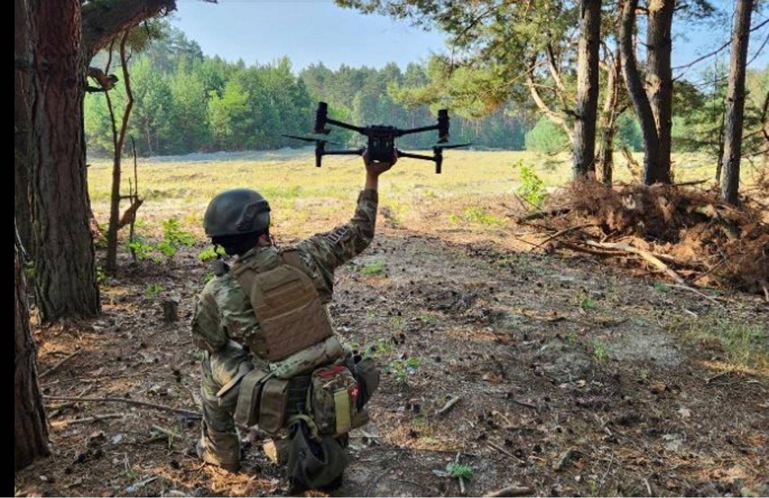 皇冠信用网会员开户_泽连斯基捅马蜂窝皇冠信用网会员开户，副司令被抓，10万大军调转枪口进军基辅造反？