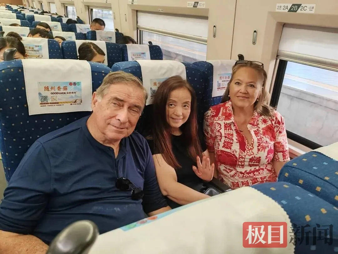 足球盘口代理_因为一架美国战机足球盘口代理,湖北这个村庄决定改名!