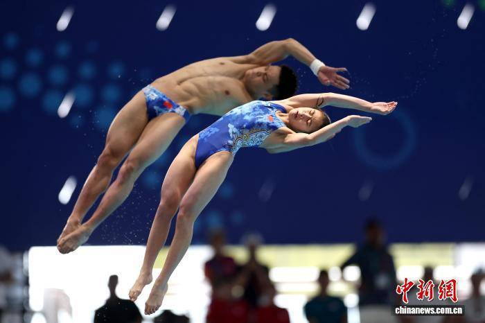 皇冠信用网会员如何申请_世锦赛:中国跳水日入两金 李冰洁400米自由泳摘银