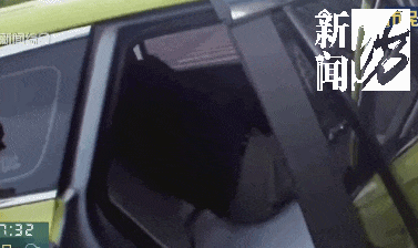 皇冠信用网怎么租_"留下你的警号"！男子出租车内痛到打滚皇冠信用网怎么租，送医后却"缠住"民警