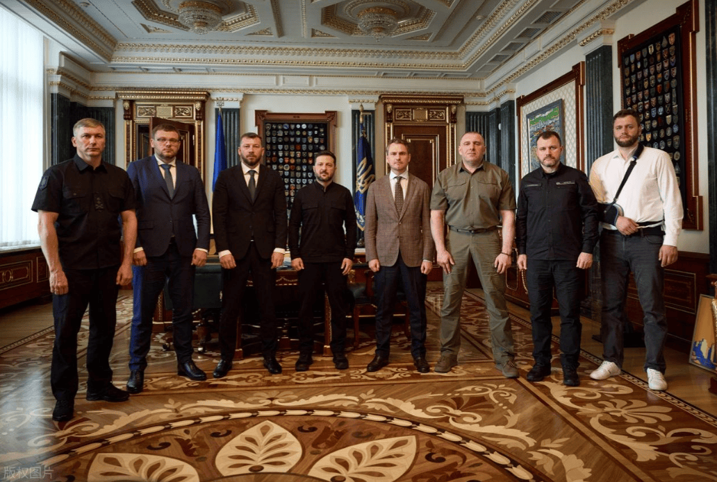 皇冠信用网注册_中方发火了皇冠信用网注册，要求乌克兰纠正错误，不听耿爽的话，乌后悔都来不及