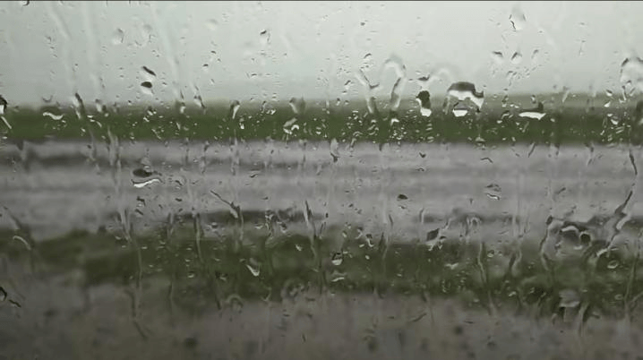 皇冠登3管理出租_内蒙古遇1959年来最强降水皇冠登3管理出租,有游客滞留沙漠近三小时