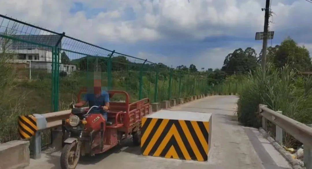 皇冠信用开户_广西一收费站超期收费引争议皇冠信用开户,公司:贷款未清延期至明年;此前被指设限宽墩防绕道逃费