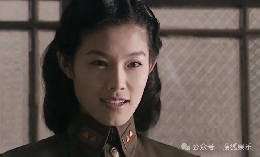 皇冠信用網在线开户_从爆红到突然消失好几年皇冠信用網在线开户，再出现已经胖到大家不敢认了？