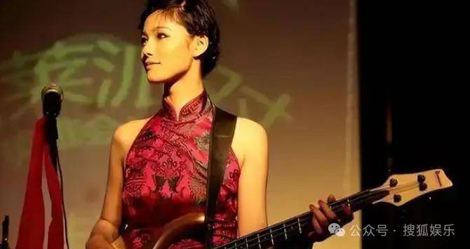 皇冠信用網在线开户_从爆红到突然消失好几年皇冠信用網在线开户，再出现已经胖到大家不敢认了？