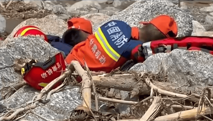 奥地利乙组联赛_纪念中国人民抗日战争暨世界反法西斯战争胜利80周年大会第一次综合演练圆满结束【三分钟新闻早知道】