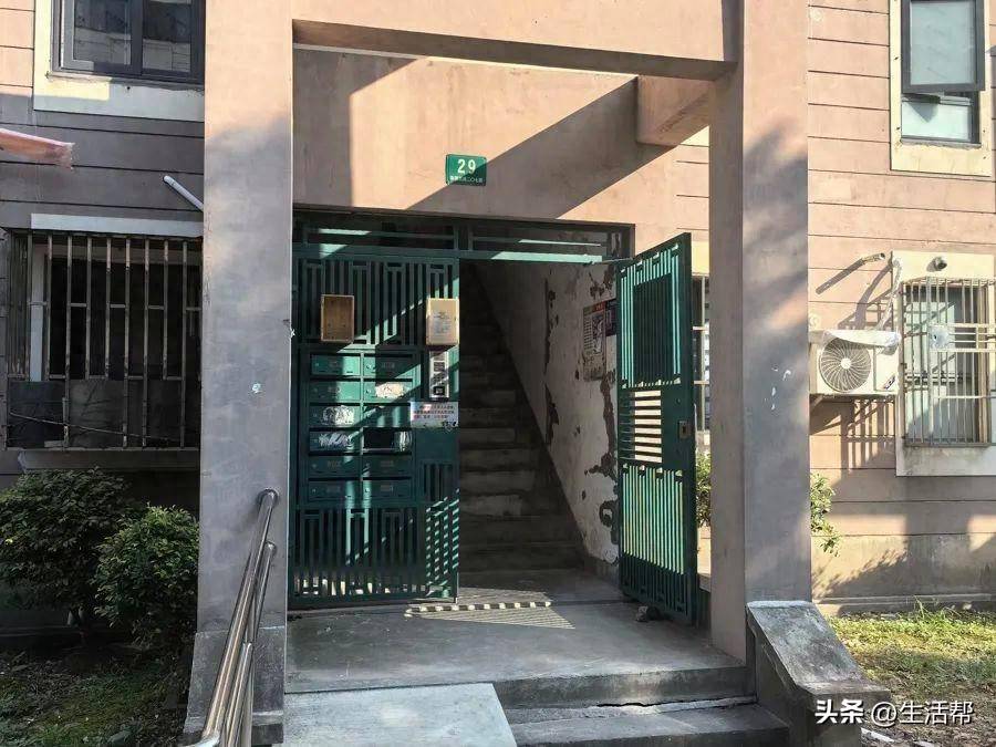 皇冠信用网最高占成_上海多个小区1700多个门禁集体失效皇冠信用网最高占成,居民炸锅:“太不安心了……”官方最新回应