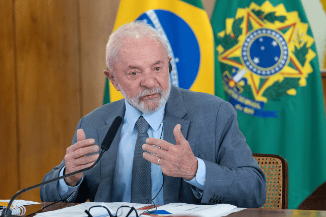 皇冠信用盘APP下载_特朗普深夜发文皇冠信用盘APP下载,对华“狮子大开口”,要求中方火速加购4倍大豆?让中方帮个忙,解救美国于水火