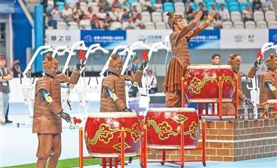 特温特vsPSV埃因霍温
_全球首个人形机器人运动会精彩瞬间(新时代画卷)