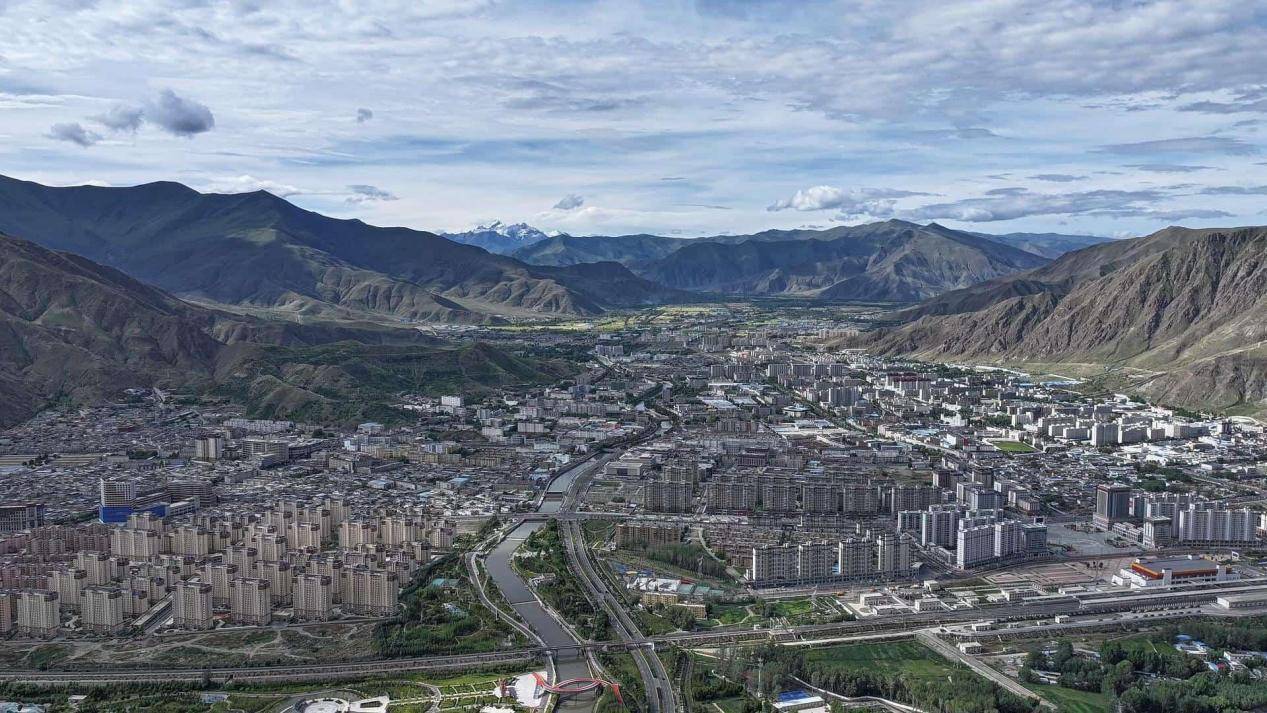 皇冠皇冠平台
_县·观察|乃东:高原沃土的产业振兴之路