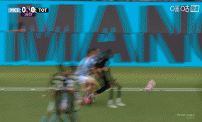 皇冠信用在线开户
_半场-曼城暂0-2热刺 特拉福德失误送礼理查利森助攻约翰逊破门