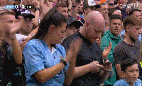 皇冠信用在线开户
_半场-曼城暂0-2热刺 特拉福德失误送礼理查利森助攻约翰逊破门