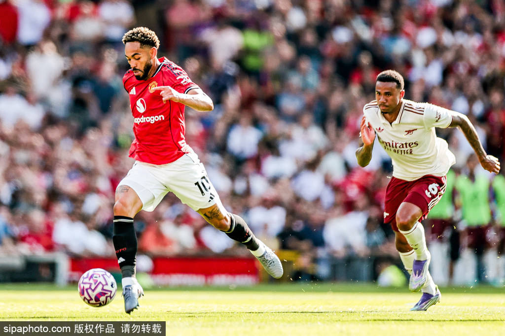 爱沙尼亚甲组联赛
_曼联客战富勒姆大名单揭秘:霍伊伦缺席爱沙尼亚甲组联赛
,奥纳纳归队成焦点