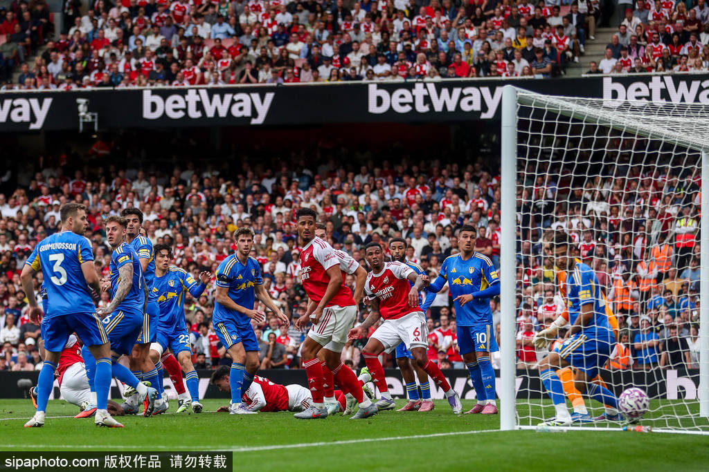 纳尔瓦vs卡勒威
_英超-约克雷斯双响萨卡破门+伤退 阿森纳5-0利兹联暂登顶