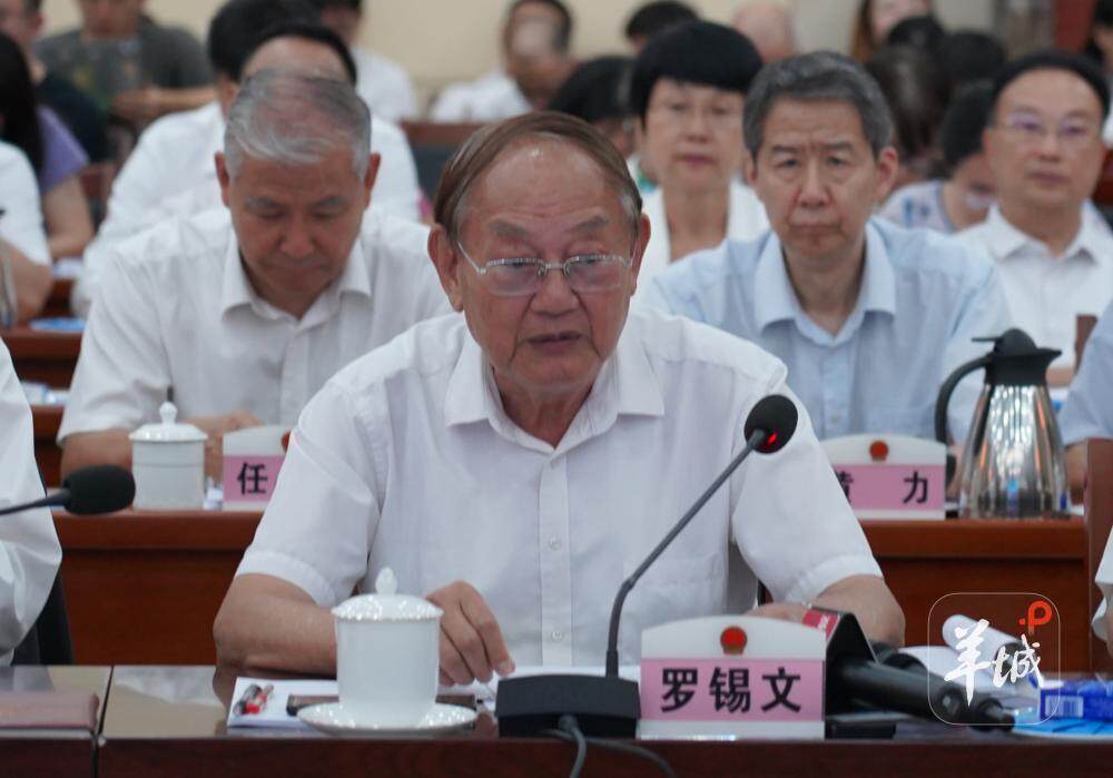 斯托克城vs西布朗_中国工程院院士罗锡文:广东完全有能力成为农业机械制造强省