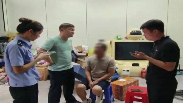 乌米亚vs奥迪沃德_广西男子一口气花38.8万元买了40台手机乌米亚vs奥迪沃德,民警很快找上门……